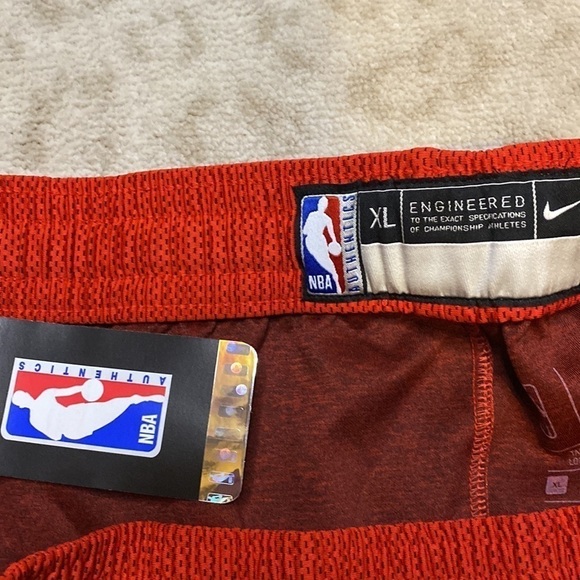 Houston ROCKETS Nike NBA Showtime Therma Flex Shorts Team Issued - Picture 5 of 5